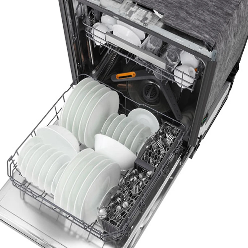 Lave-vaisselle encastrable 24 po 46 dB avec 3e panier de LG (LDNPQ555S) - Acier inoxydable