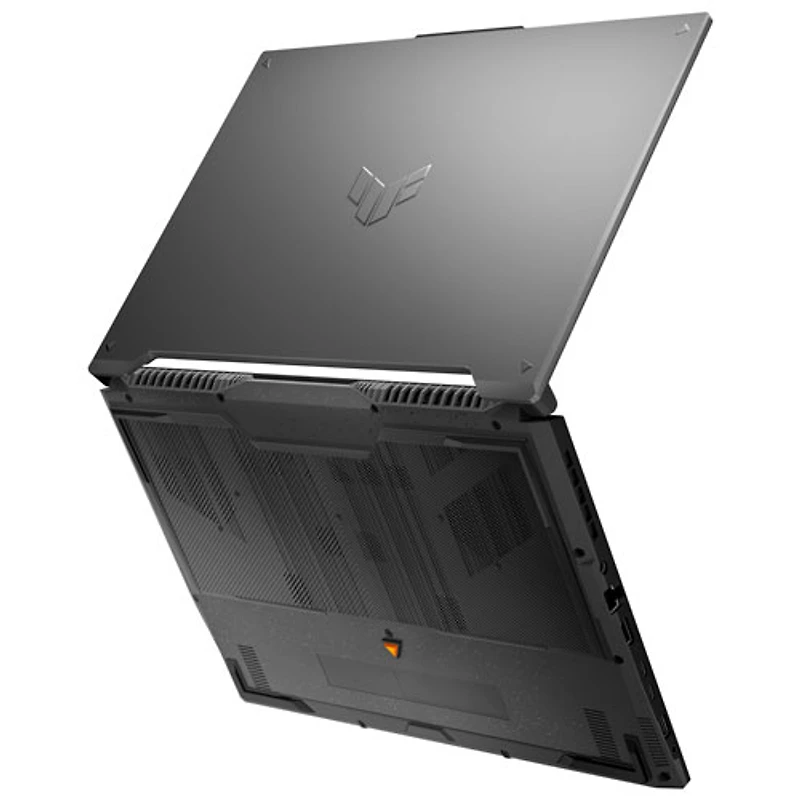 Portable de jeu 16 po TUF Gaming F16 d'ASUS - Gris méca (Core 5 205H Intel/RAM 16 Go/SSD 512 Go/GeForce RTX 3050/Windows 11)