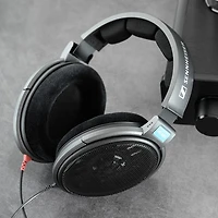 Casque d'écoute avec fil à dos ouvert HD 600 pour audiophile de Sennheiser - Noir