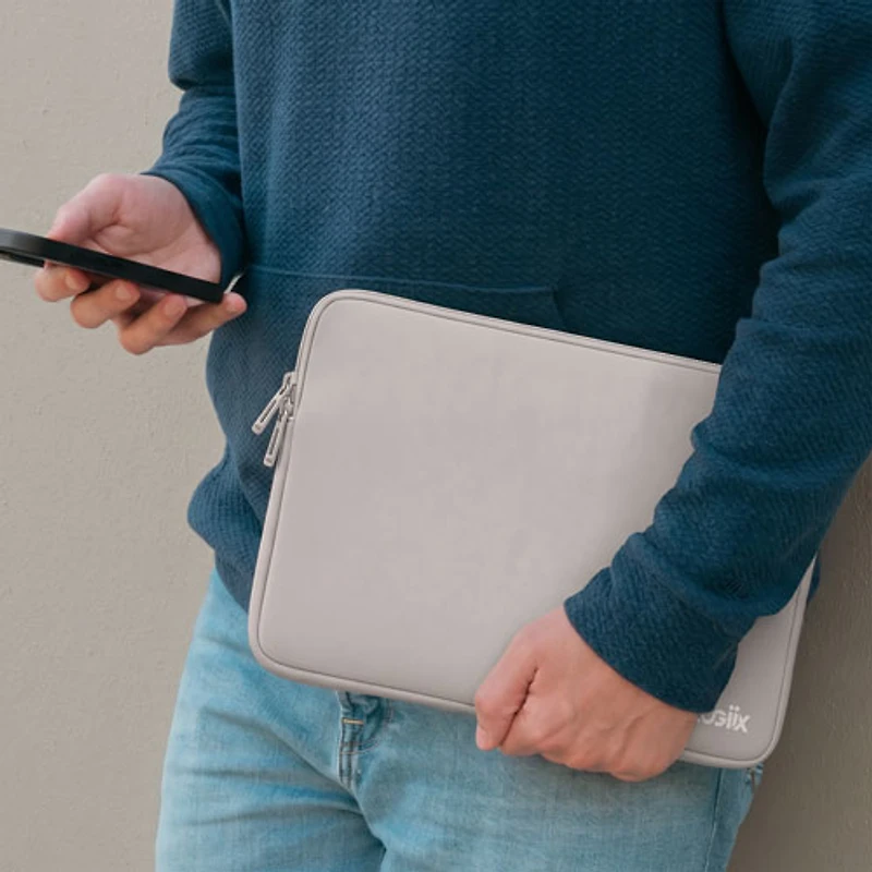 LOGiiX Vibrance Neo 13" MacBook Sleeve with USB-C to USB-C Cable - Silver