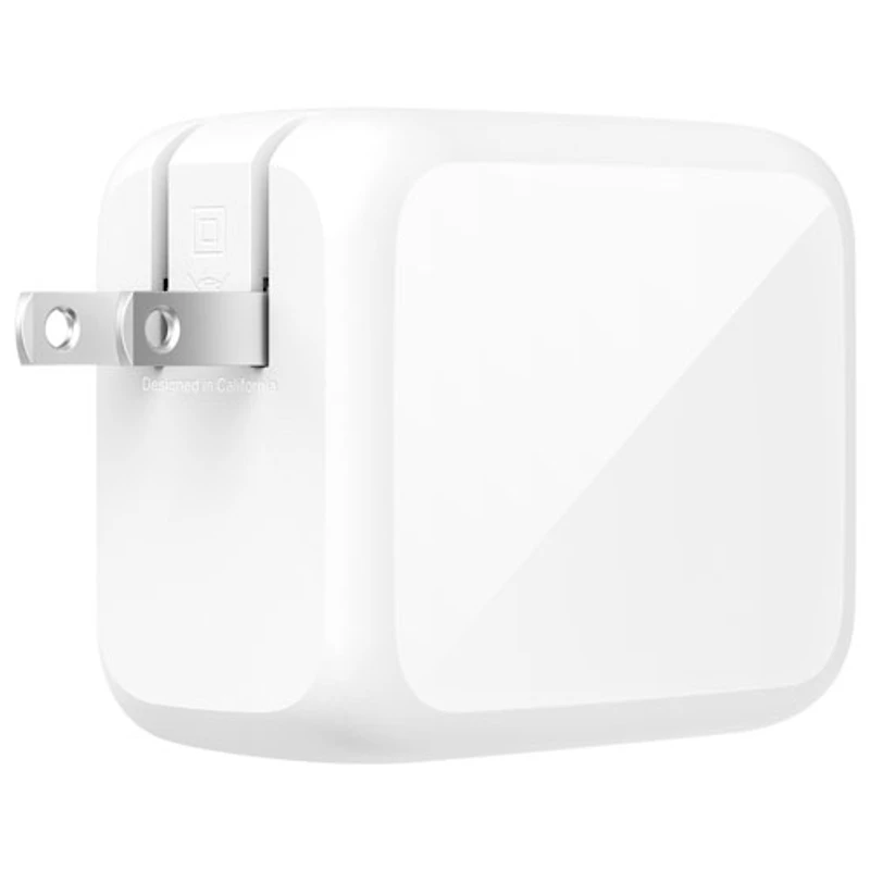 Belkin 67W USB-C GaN Wall Charger with 1m Retractable USB-C Cable
