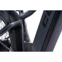 Vélo de ville électrique à gros pneus Caribou de CCM (moteur 500 W/autonomie maximale 89 km/vitesse maximale 32 km/h) - Noir