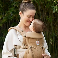 Ergobaby Omni Classic Mesh Four Position Baby Carrier - Camel
