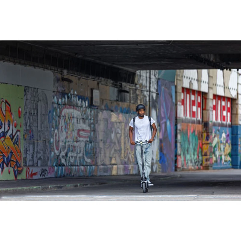 NIU KQi 100F Electric Scooter (300W Motor / Up to 29km Range / 28km/h Top Speed) - Grey