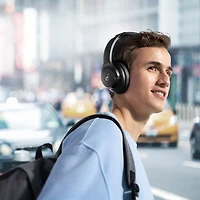 Casque d'écoute supra-auriculaire 100 % sans fil à suppression du bruit Q20i de Soundcore par Anker - Noir