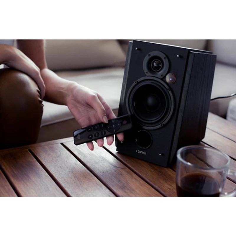 Edifier 2.0 140-Watt Bookshelf Speaker - Black