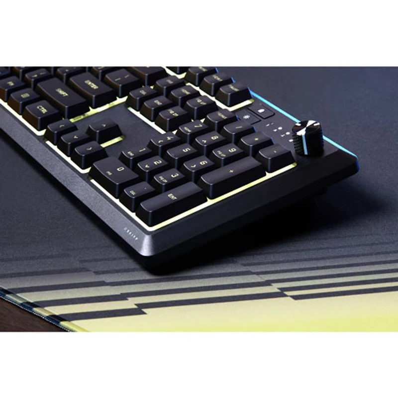 Clavier de jeu pleine grandeur rétroéclairé RVB mécanique à touches linéaires SKIFF 100 Plus de Corsair