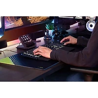 Clavier de jeu pleine grandeur rétroéclairé RVB mécanique à touches linéaires SKIFF 100 Plus de Corsair
