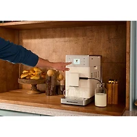 Machine à espresso entièrement automatique KF3 de KitchenAid avec moussoir à lait et moulin - Porcelaine