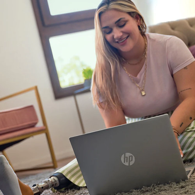 HP OmniBook 3 14" 60Hz Laptop - Snapdragon X X1-26-100 - 8GB LPDDR5x RAM - 256GB SSD - Windows 11 Home - Nouvelle Silver