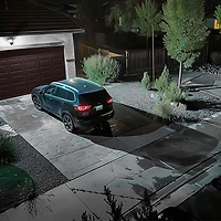 Aosu Wired Outdoor Smart Floodlight Security Camera with 360° Pan & Tilt and Colour Night Vision