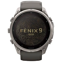 Montre intelligente multisports GPS Garmin fēnix 9 Pro Solar de 51 mm - Argent / Gris galet / Gris argenté