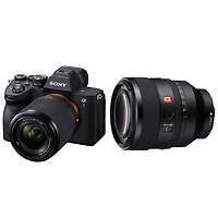 Appareil photo sans miroir plein format Alpha 7 IV de Sony avec objectif 28-70 mm et objectif à moteur linéaire XD à monture E 50 mm f/1,2 G Master