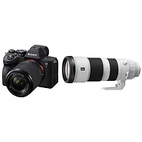 Appareil photo sans miroir plein format Alpha 7 IV de Sony avec objectif 28-70 mm et zoom super-téléobjectif FE 200-600 mm f/5,6-6,3 G OSS