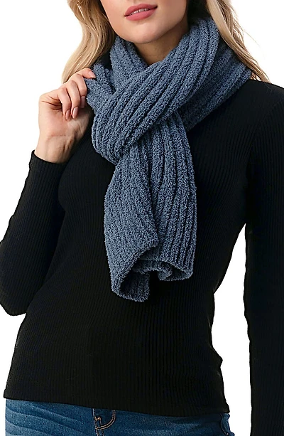 Ribbed Cozy Scarf