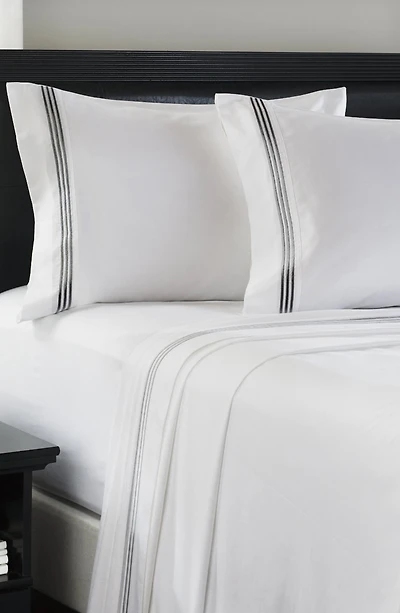 Embroidered Line 3-Piece Sheet Set
