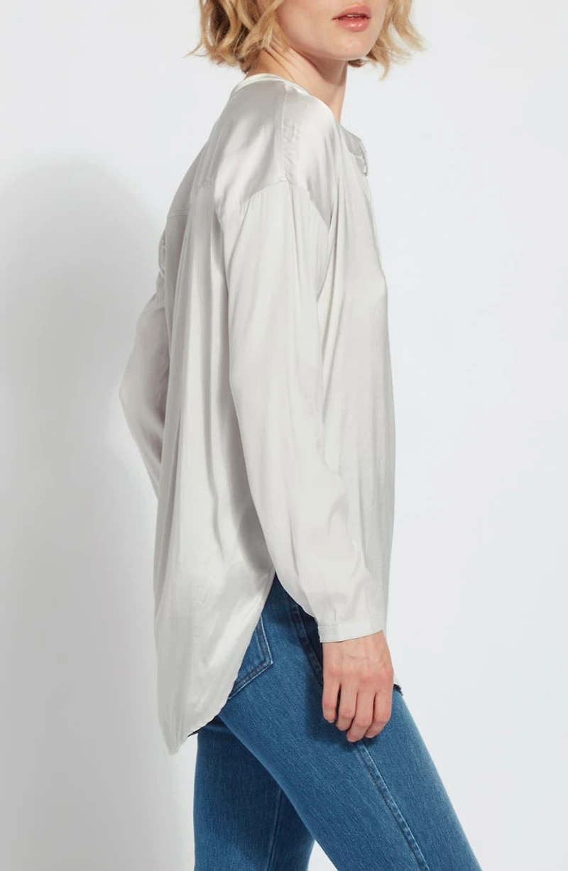 Terra Reverse Pullover Top