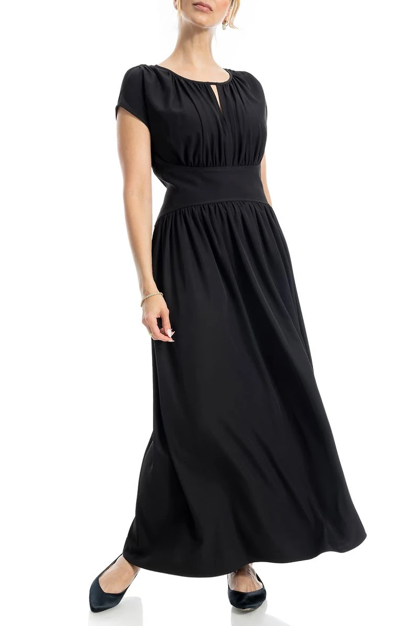 Front Keyhole Maxi Dress