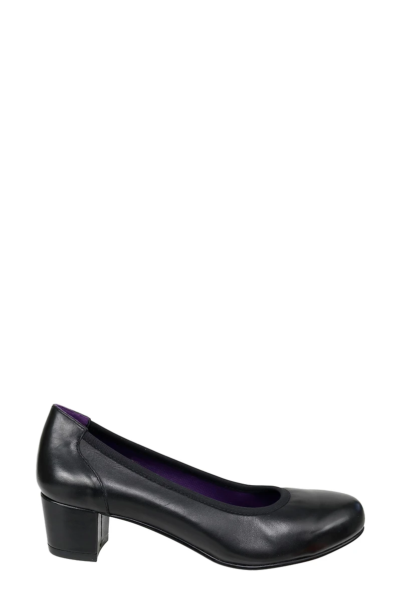Simona Block Heel Pump