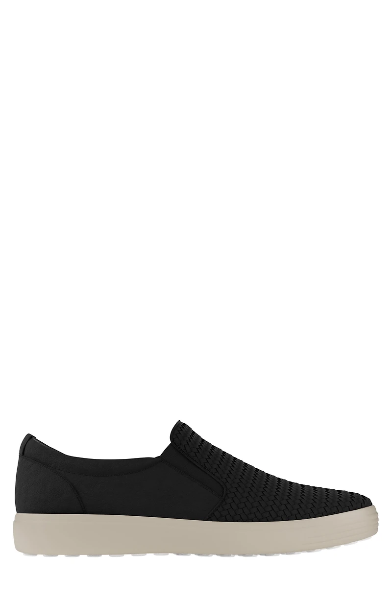 Soft 7 Slip-On Sneaker