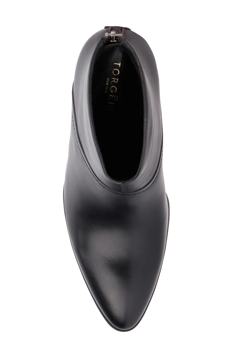 Notched Wedge Boot