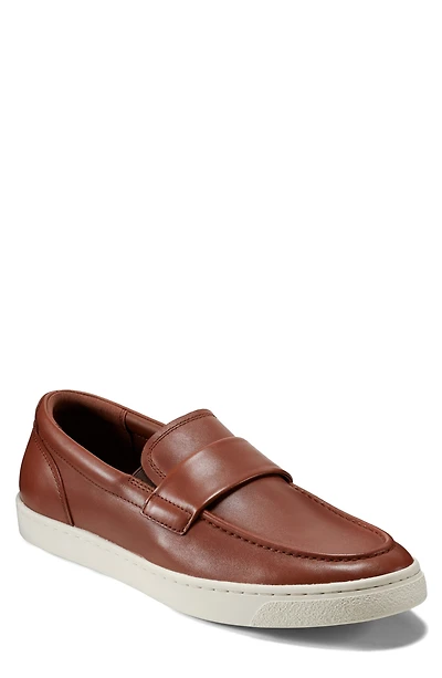 Reller Slip On Sneaker