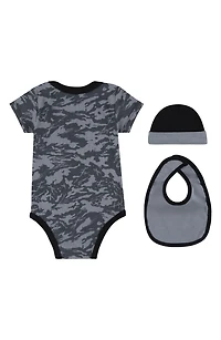 Camo Bodysuit, Beanie & Bib Boxed Set