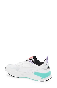 X-Ray Clean Sneaker