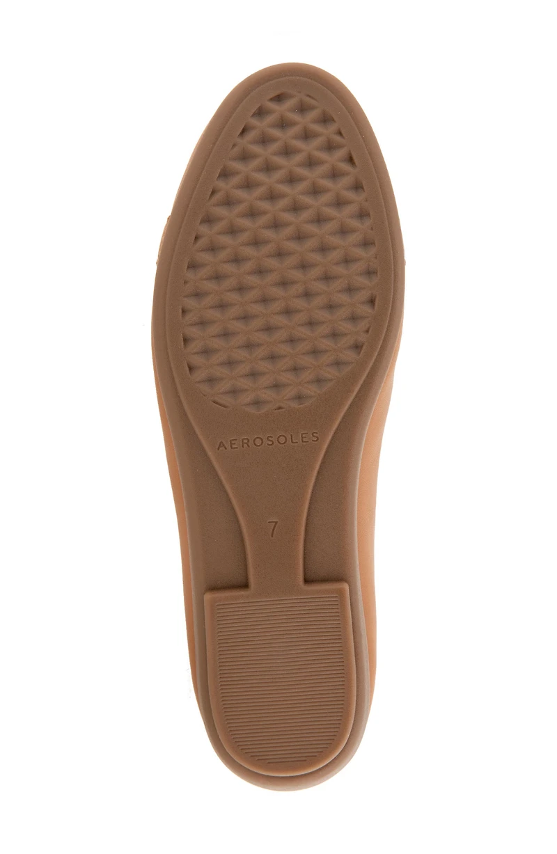 Big Bet Buckle Round Toe Flat