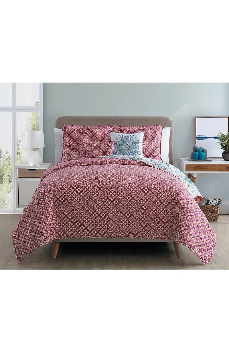 Windsor Reversible Medallion Quilt Set - King