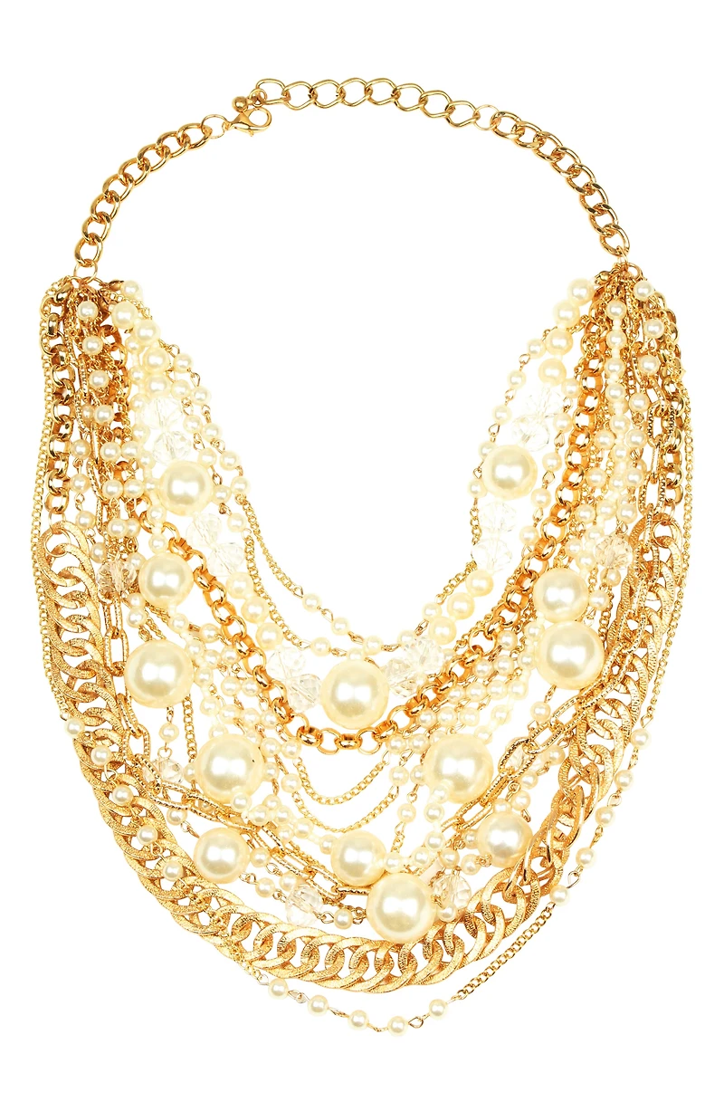 Pearly Loop Faux Pearl Necklace