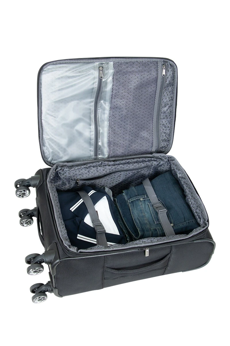Rugged Roamer 20-Inch Dobby Softside Expandable Spinner Carry-On Luggage