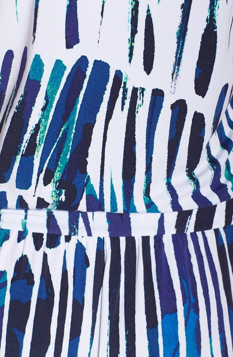 'Taryn' Print V-Neck Jumpsuit