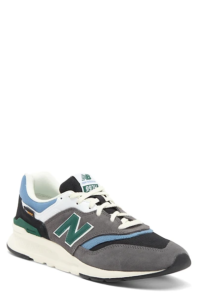 997H Sneaker