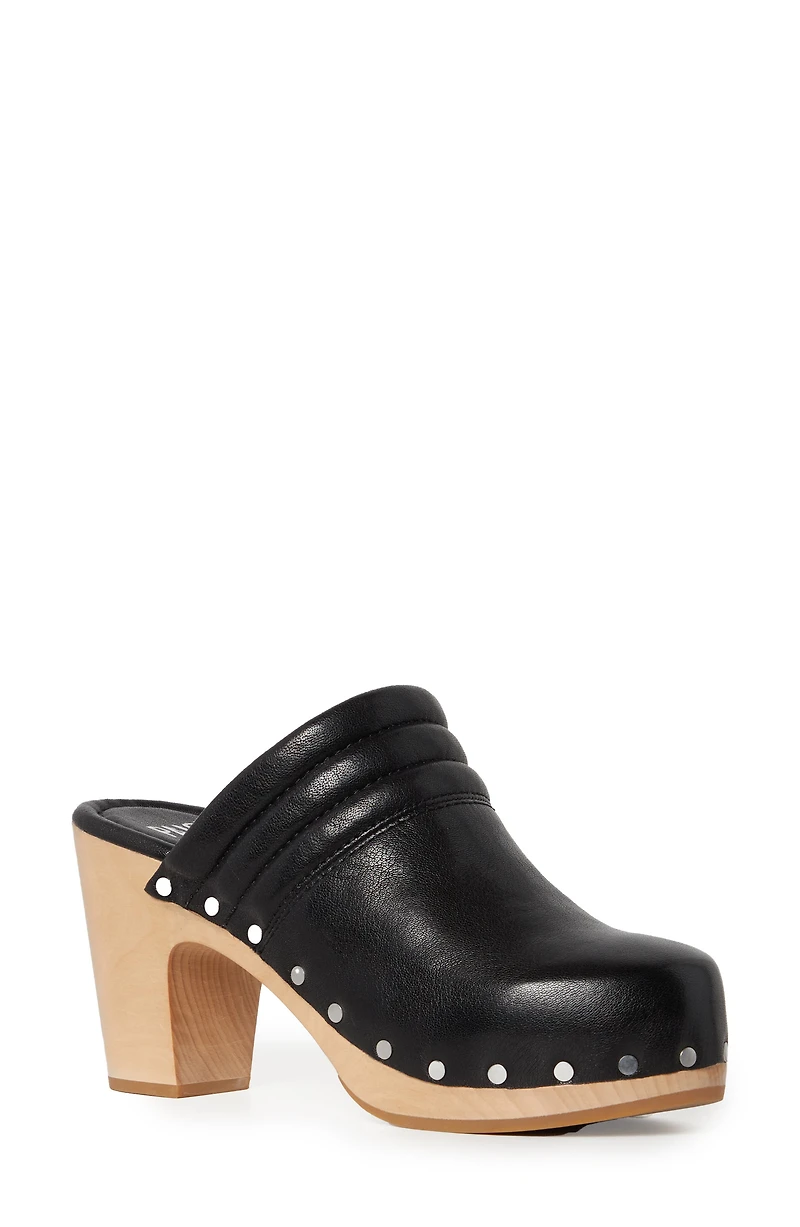 Robbie Studded Clog