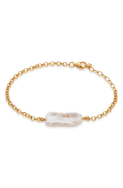 Nura Biwa Pearl Charm Bracelet