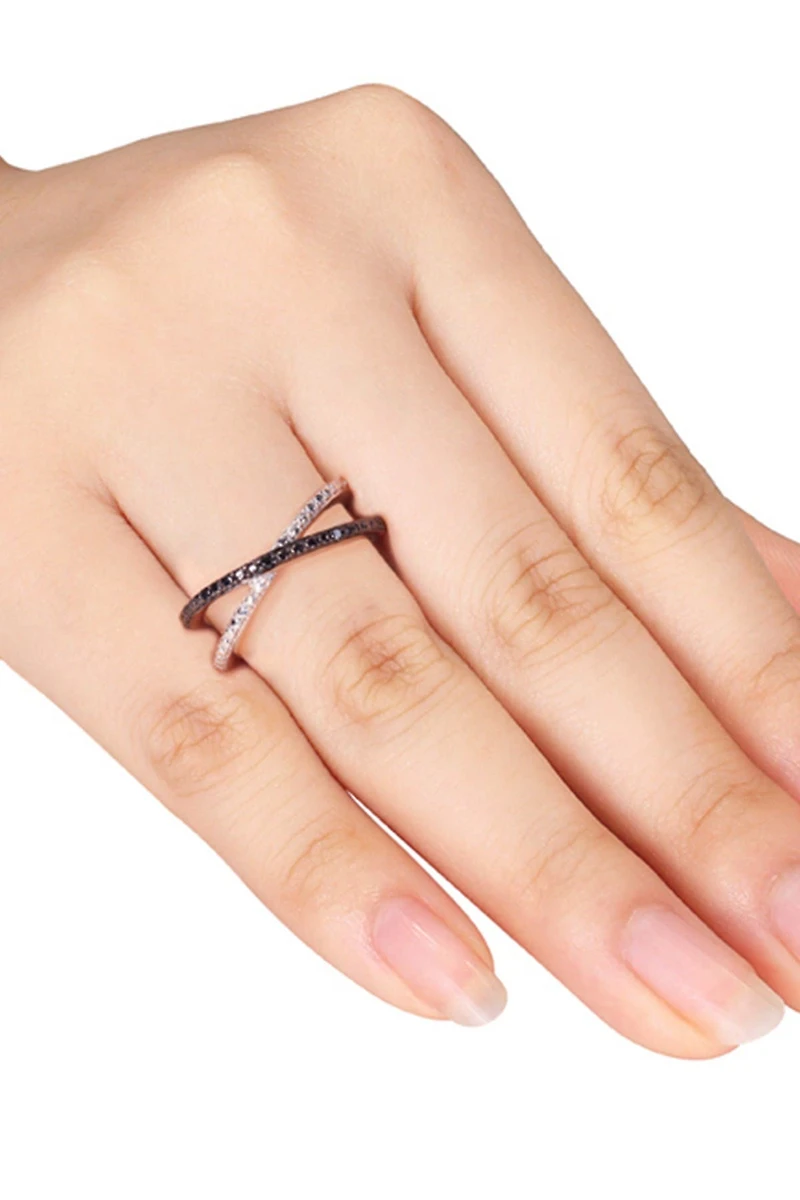 Diamond Crisscross Band