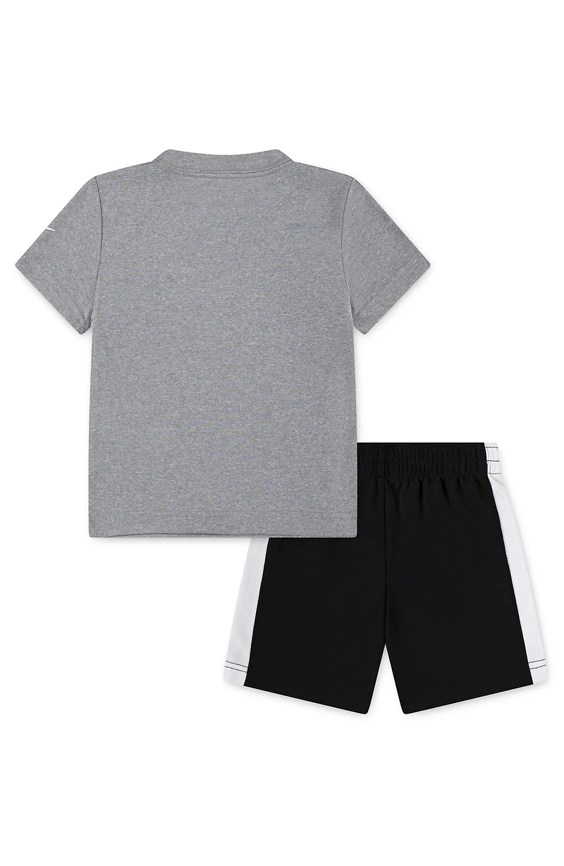 Kids' Swoosh T-Shirt & Shorts Set