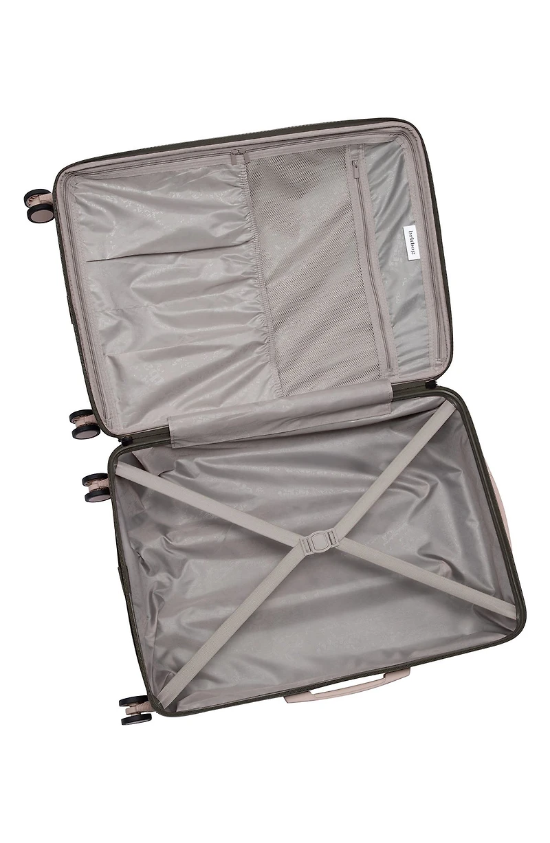Stamford 31-Inch Spinner Luggage