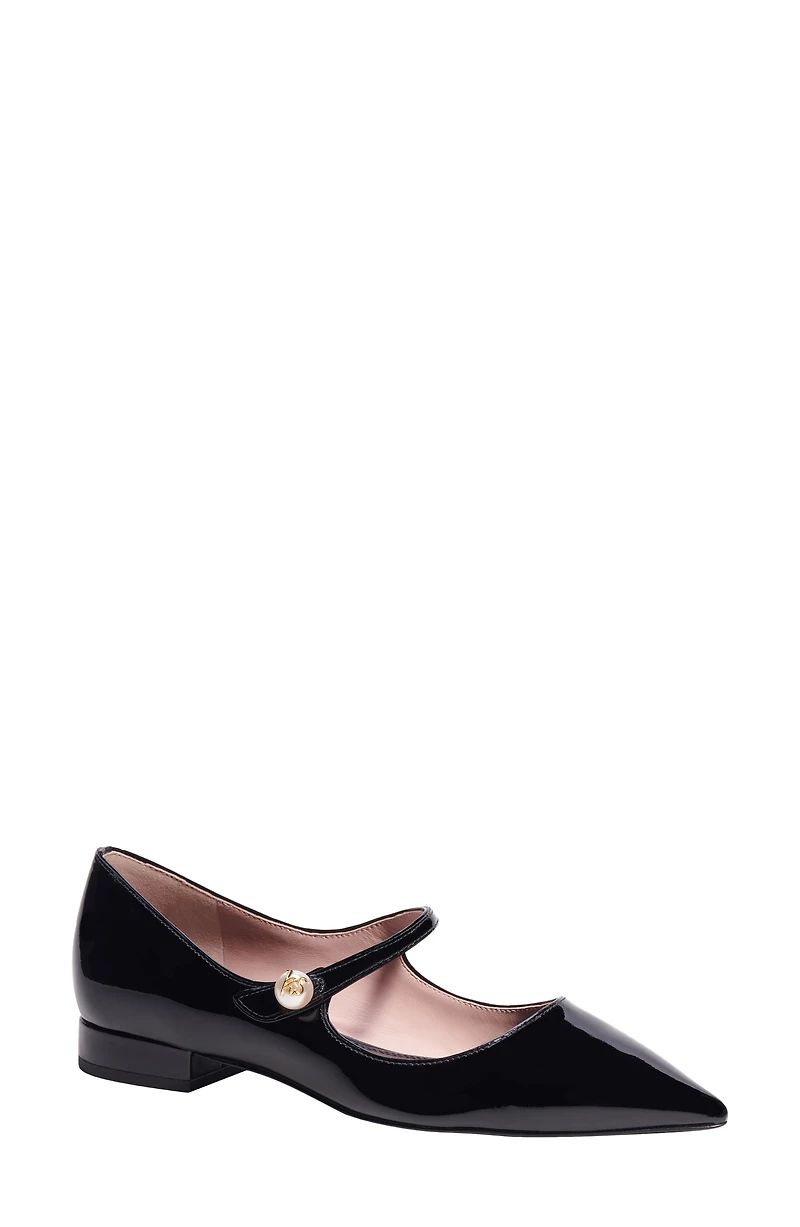 maya pointed toe flat