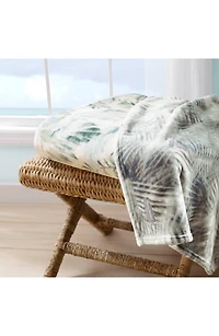 Wallpaper Leaves Fleece Throw Blanket