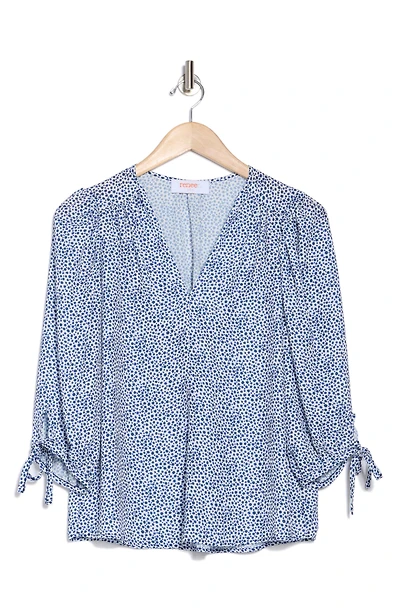 Dot V-Neck Long Sleeve Top