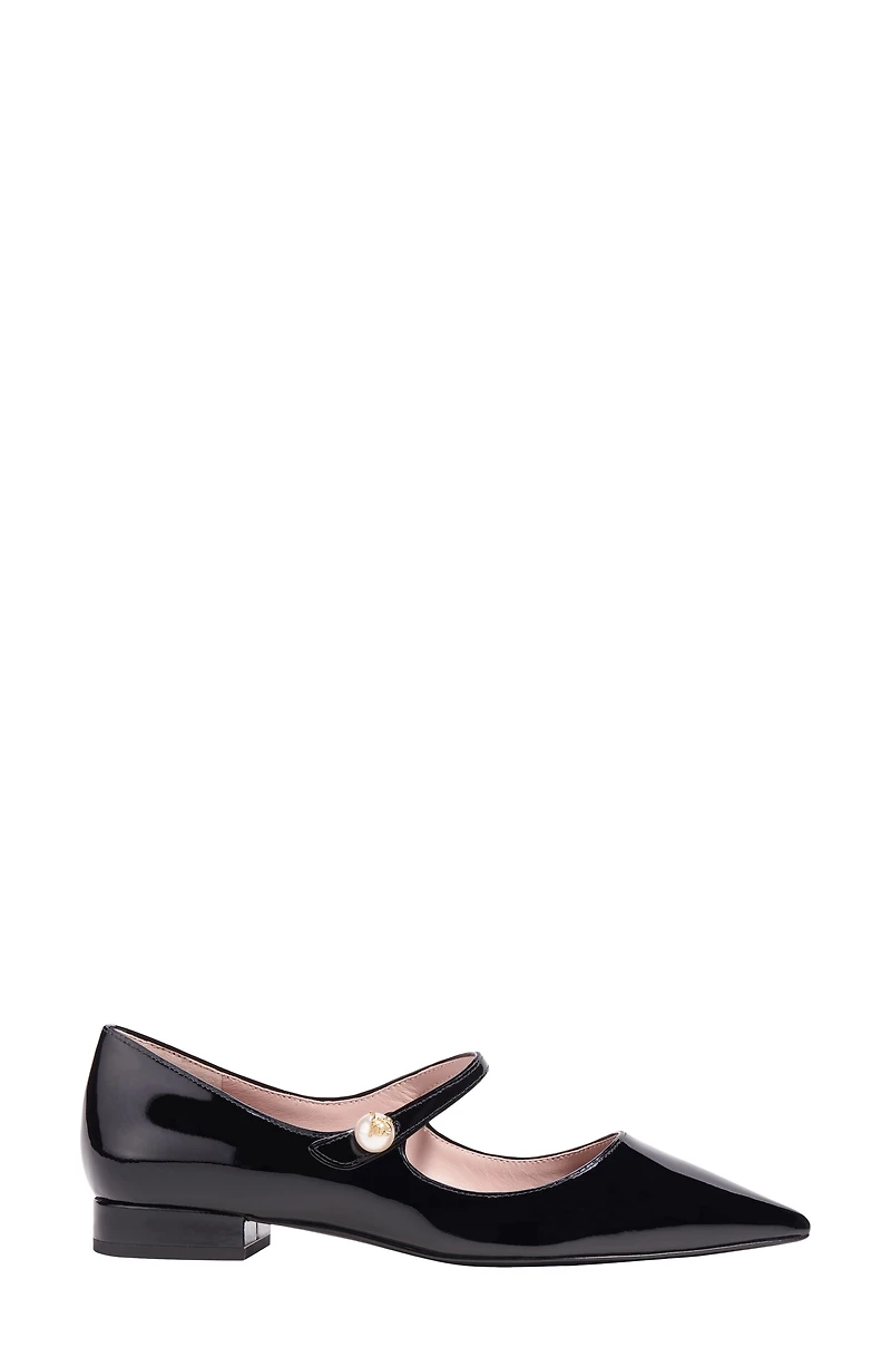 maya pointed toe flat