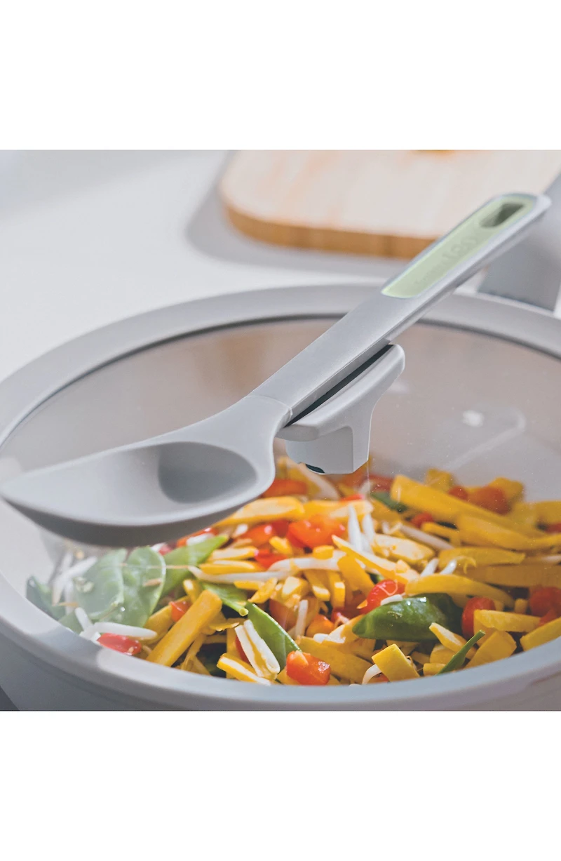 Leo Balance 3-Quart Saute Pan