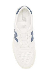 T500 Tennis Sneaker