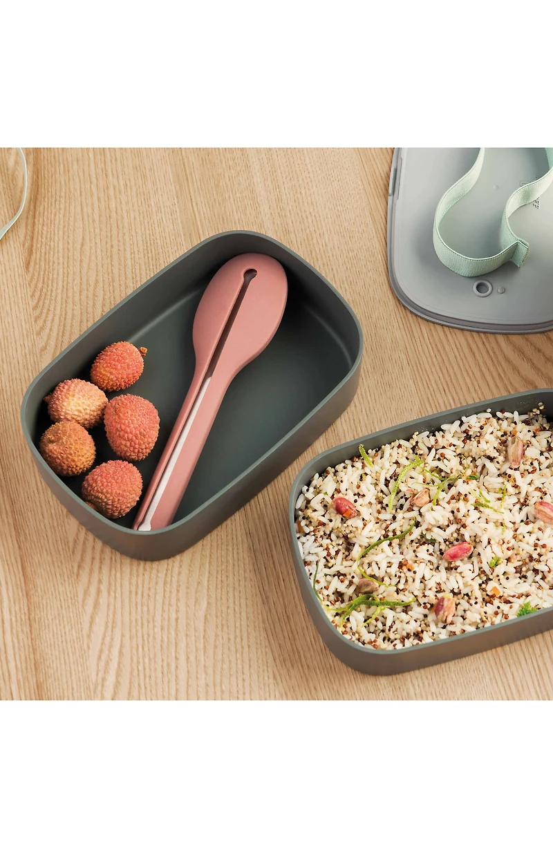 Leo 8-Piece Travel Flatware Set