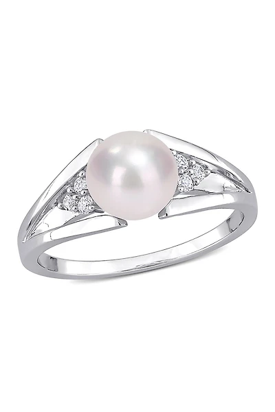 Sterling Silver 7.5mm Cultured Freshwater Pearl & Diamond Ring - 0.04ct.