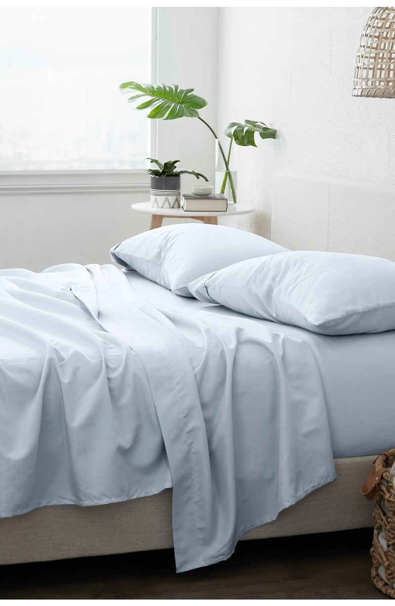 Home Collection Premium Ultra Soft 4-Piece Solid Bed Sheet Set - Light Blue