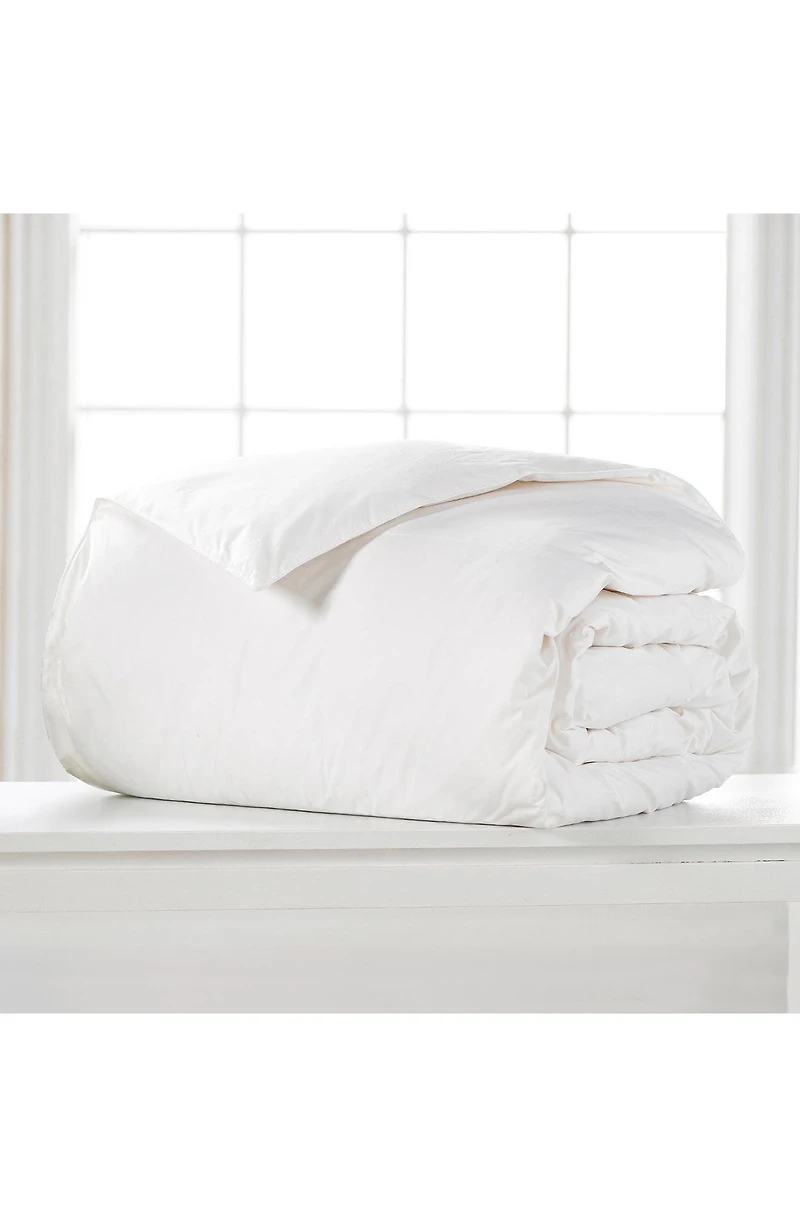 Lightweight Down-Blend Comforter