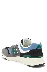 997H Sneaker